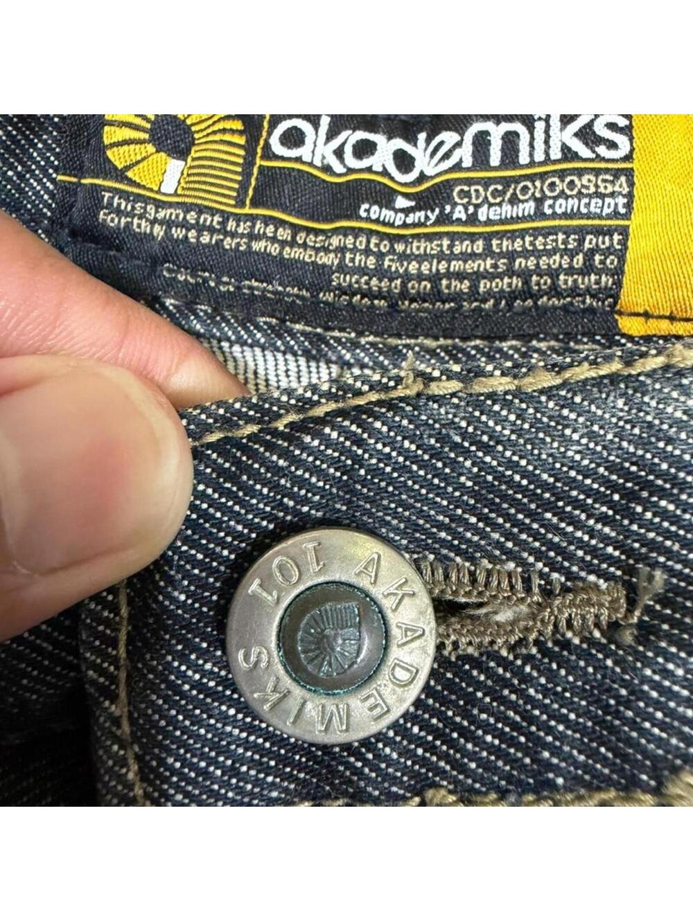 Akademiks y2k style denim jeans with unique style - Picture 7 of 8